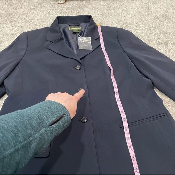 NWOT Eddie Bauer Navy Blazer Size 10P - Picture 13 of 13
